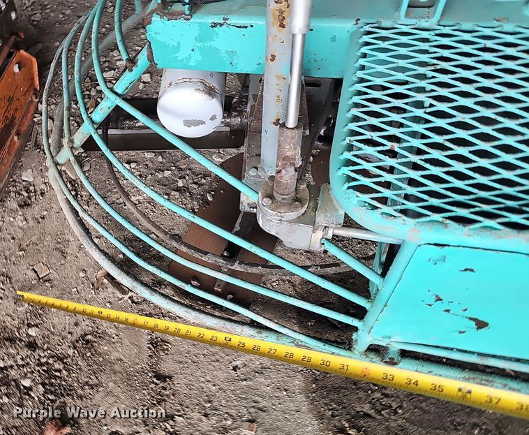 image for item EH8749 Whiteman HTH44TKDTCSL5 power trowel