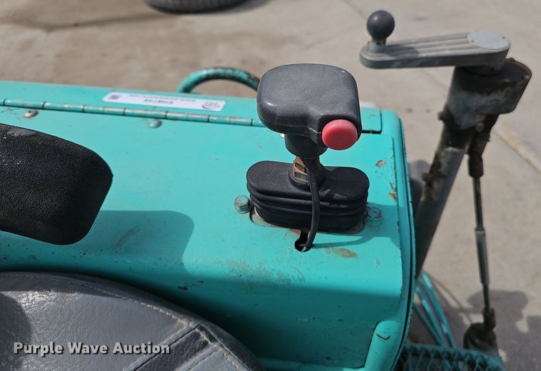 image for item EH8749 Whiteman HTH44TKDTCSL5 power trowel