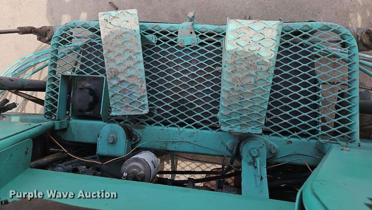 image for item EH8749 Whiteman HTH44TKDTCSL5 power trowel