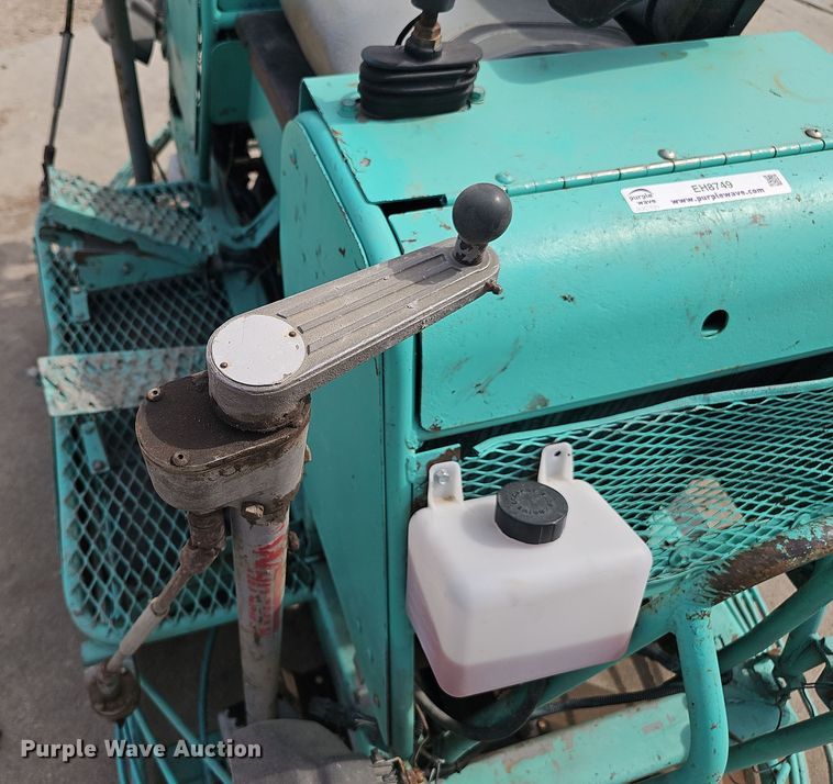 image for item EH8749 Whiteman HTH44TKDTCSL5 power trowel