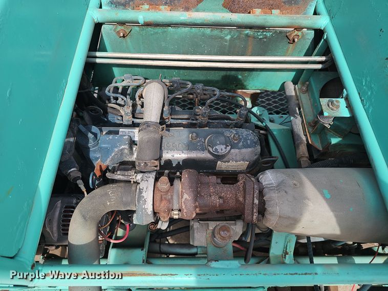 image for item EH8749 Whiteman HTH44TKDTCSL5 power trowel