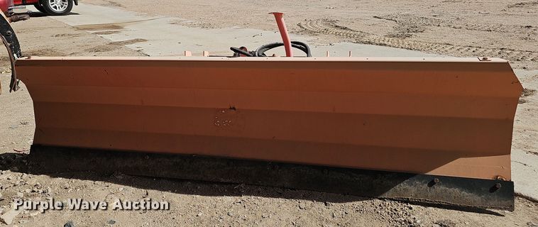 image for item EH8752 Skid steer dozer blade