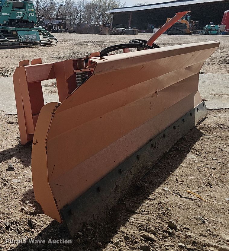 image for item EH8752 Skid steer dozer blade