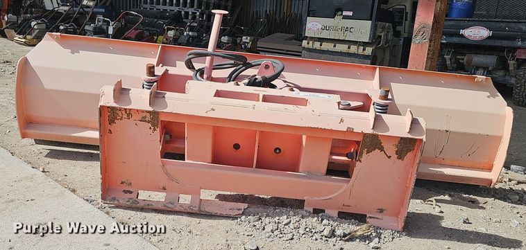 image for item EH8752 Skid steer dozer blade