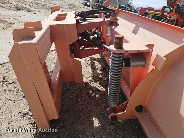 image for item EH8752 Skid steer dozer blade