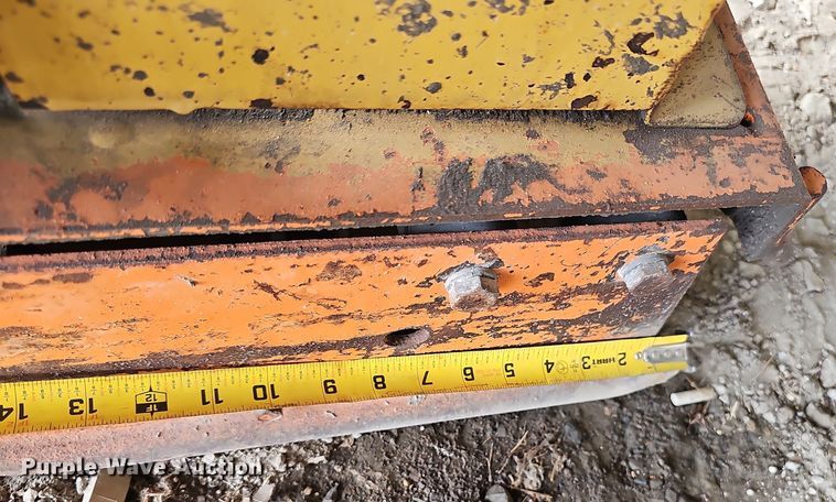 image for item EH8756 (4) plate compactors