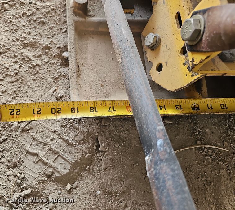 image for item EH8756 (4) plate compactors