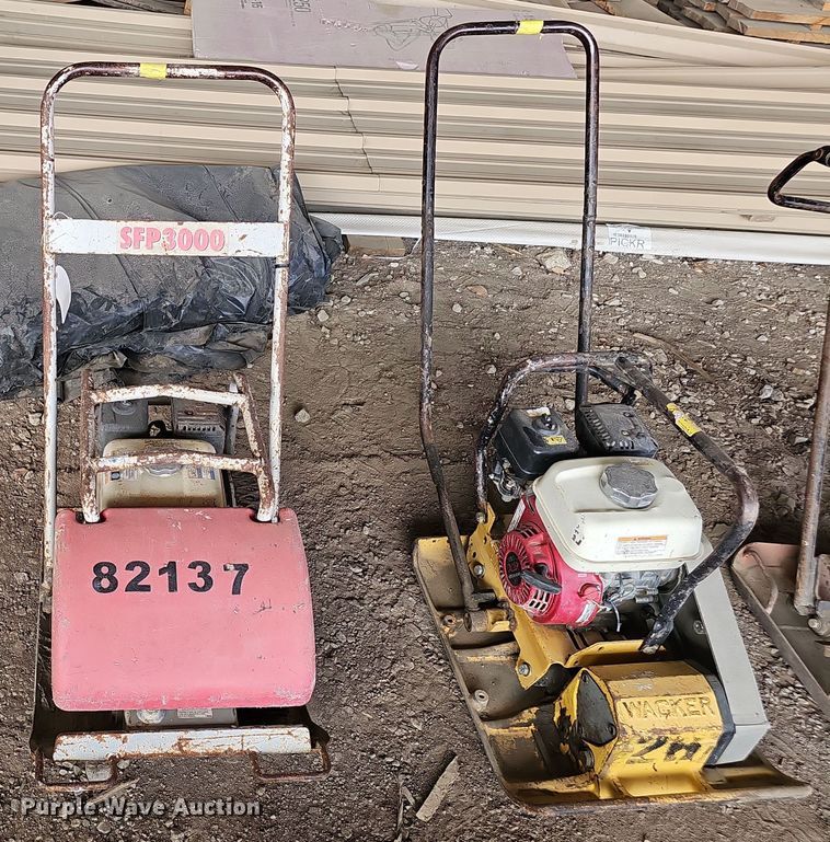 image for item EH8756 (4) plate compactors