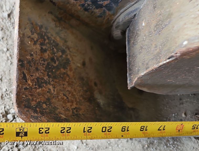 image for item EH8757 (5) plate compactors