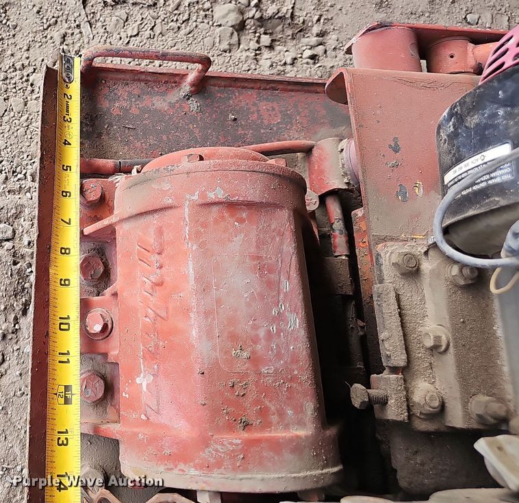 image for item EH8758 (5) plate compactors