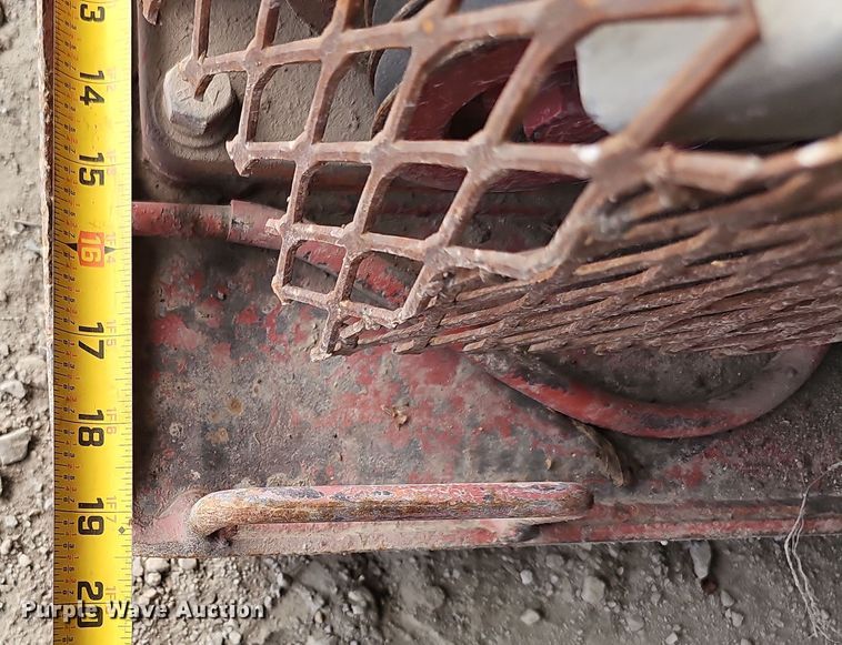 image for item EH8758 (5) plate compactors