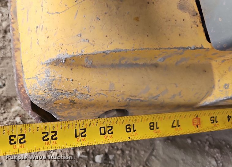 image for item EH8758 (5) plate compactors