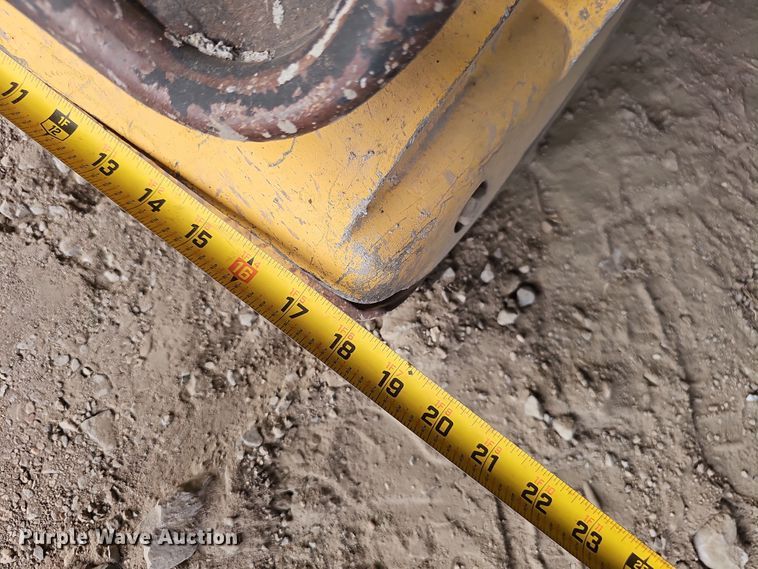 image for item EH8758 (5) plate compactors