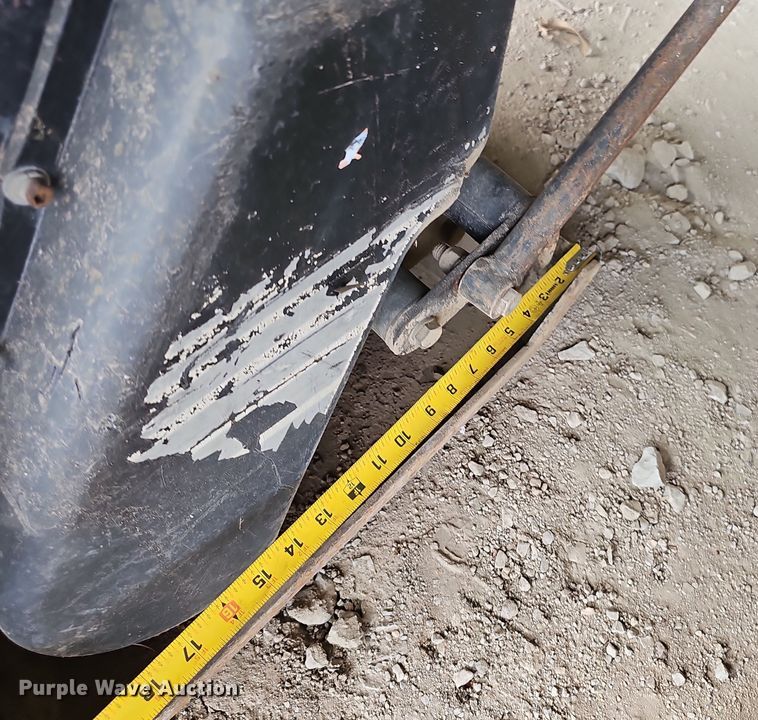 image for item EH8758 (5) plate compactors