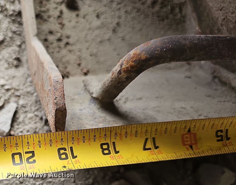 image for item EH8758 (5) plate compactors