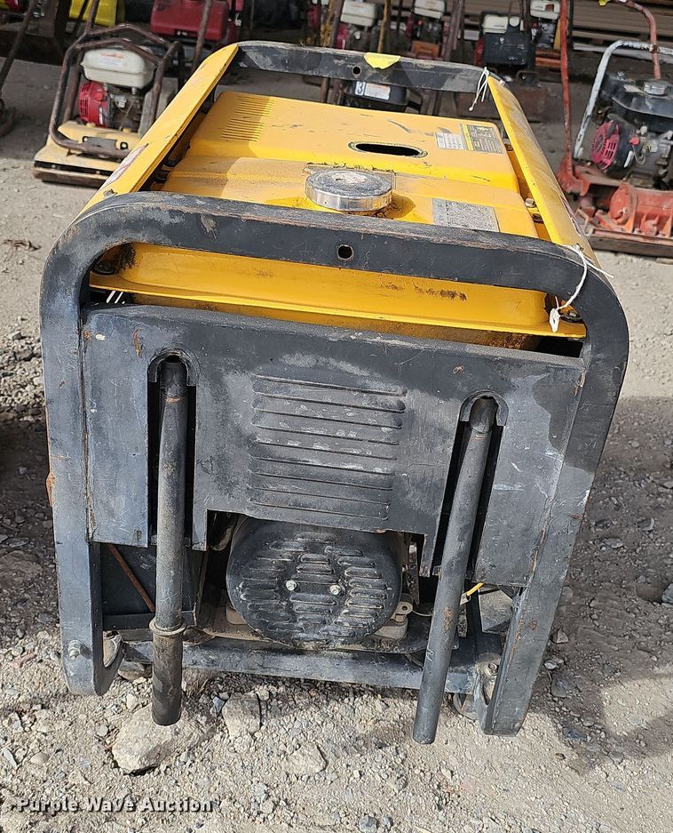 image for item EH8759 (4) portable generators