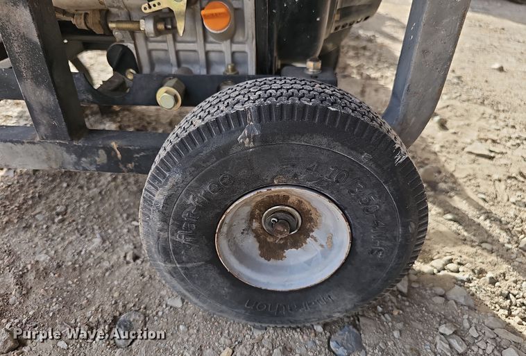 image for item EH8759 (4) portable generators