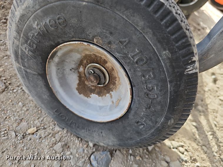 image for item EH8759 (4) portable generators