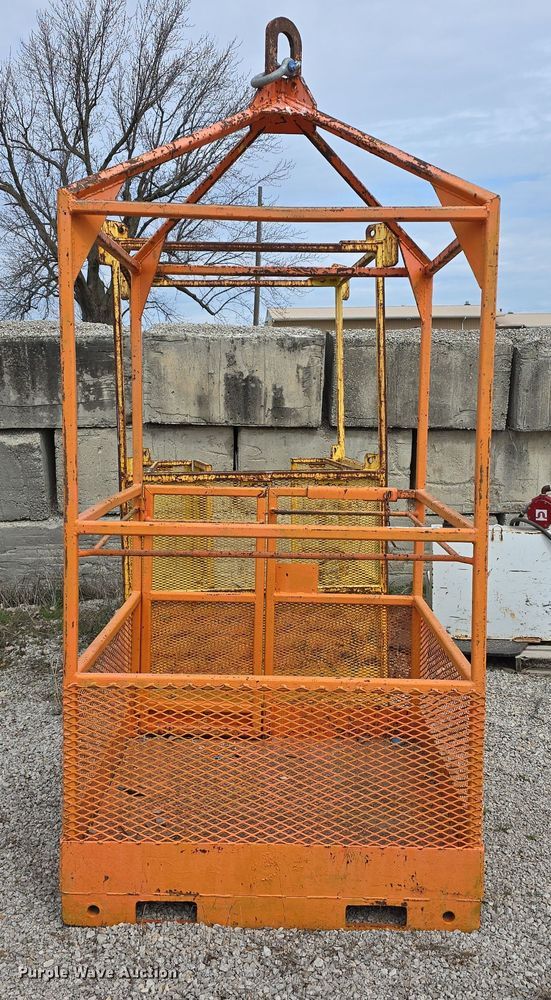 image for item EH8760 Crane basket