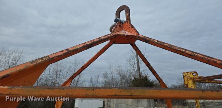 image for item EH8760 Crane basket