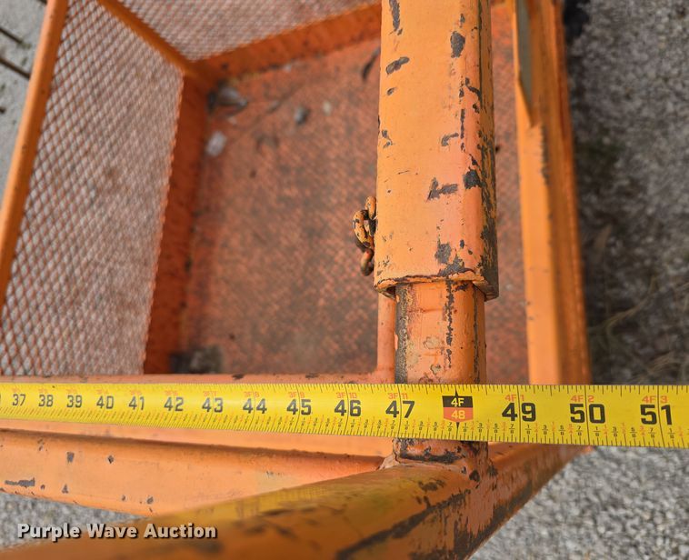 image for item EH8760 Crane basket