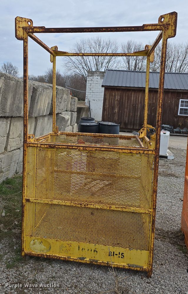 image for item EH8761 International Steel SS1000 crane basket