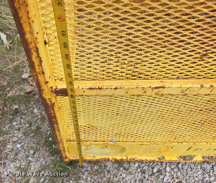 image for item EH8761 International Steel SS1000 crane basket