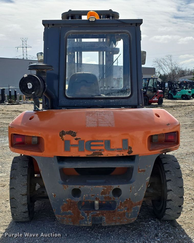 image for item EH8784 2015 Heli H2000 forklift