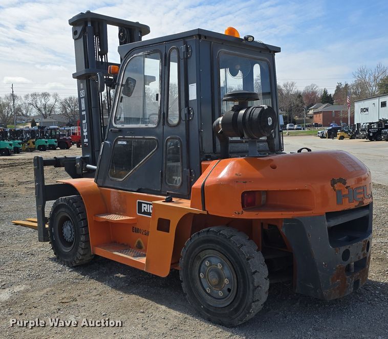 image for item EH8784 2015 Heli H2000 forklift