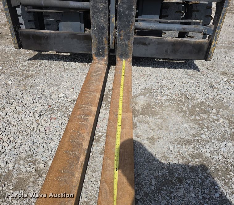 image for item EH8784 2015 Heli H2000 forklift