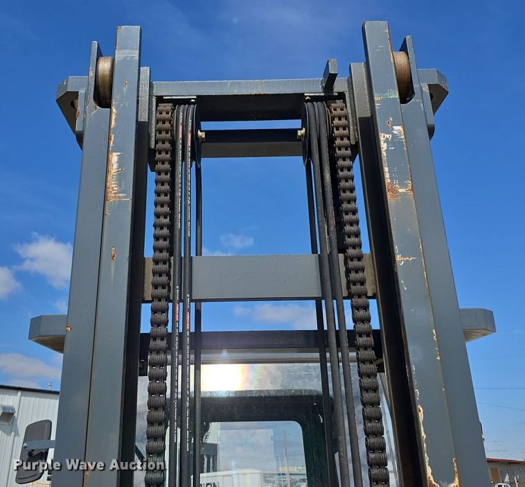 image for item EH8784 2015 Heli H2000 forklift