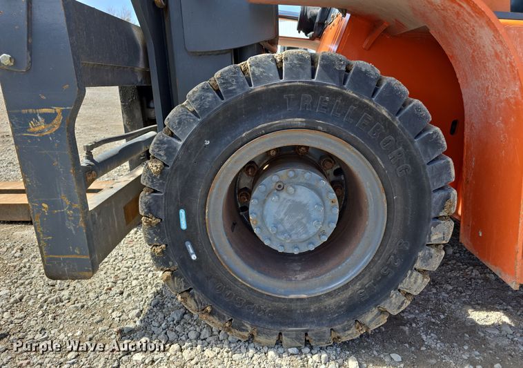 image for item EH8784 2015 Heli H2000 forklift