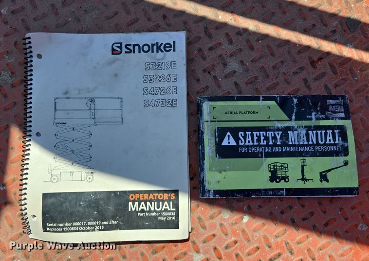 image for item EH8842 2016 Snorkel S4726E scissor lift