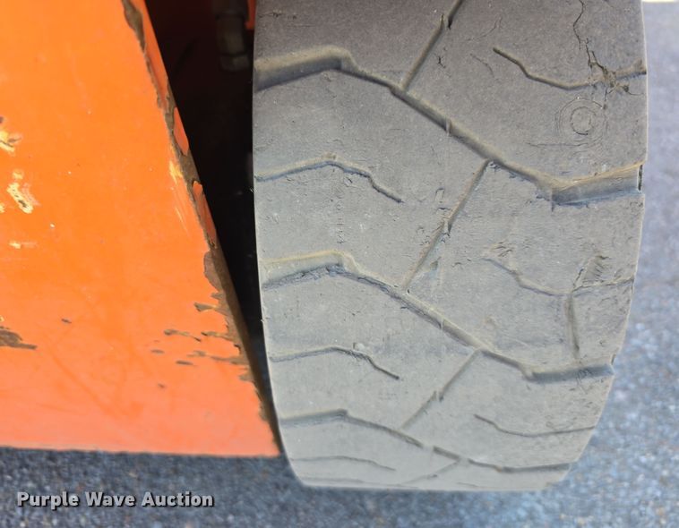 image for item EH8842 2016 Snorkel S4726E scissor lift