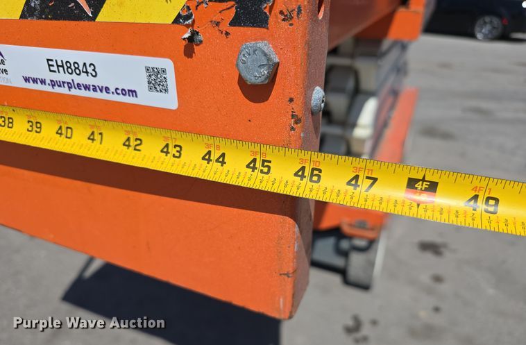 image for item EH8843 2017 Snorkel S4732E scissor lift