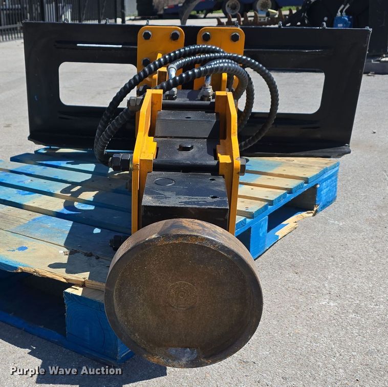 image for item EH8846 2025 Future FT-D680 skid steer post driver