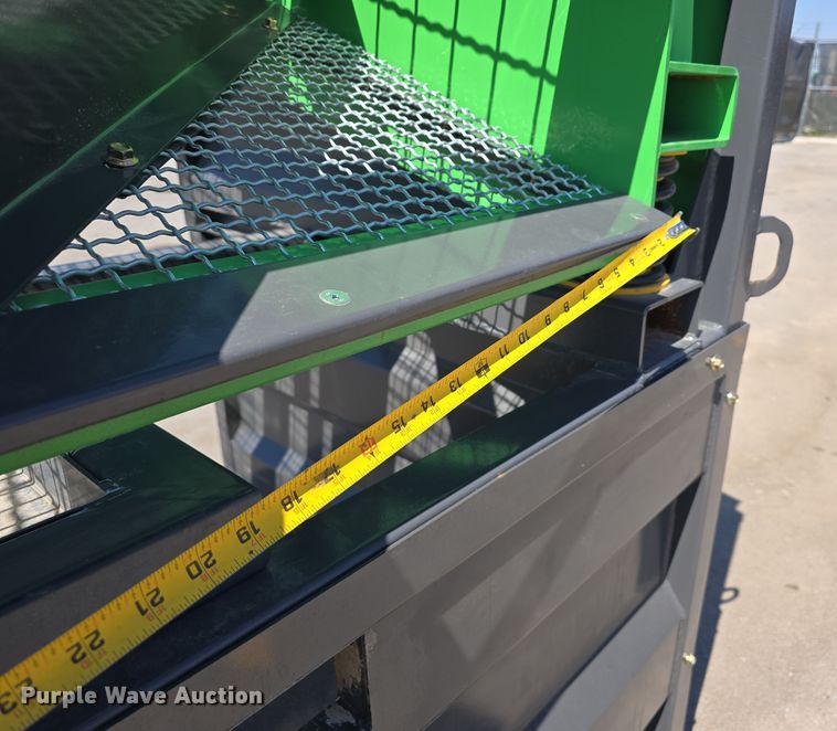 image for item EH8852 Valley Pioneer GF150-2 vibratory screen