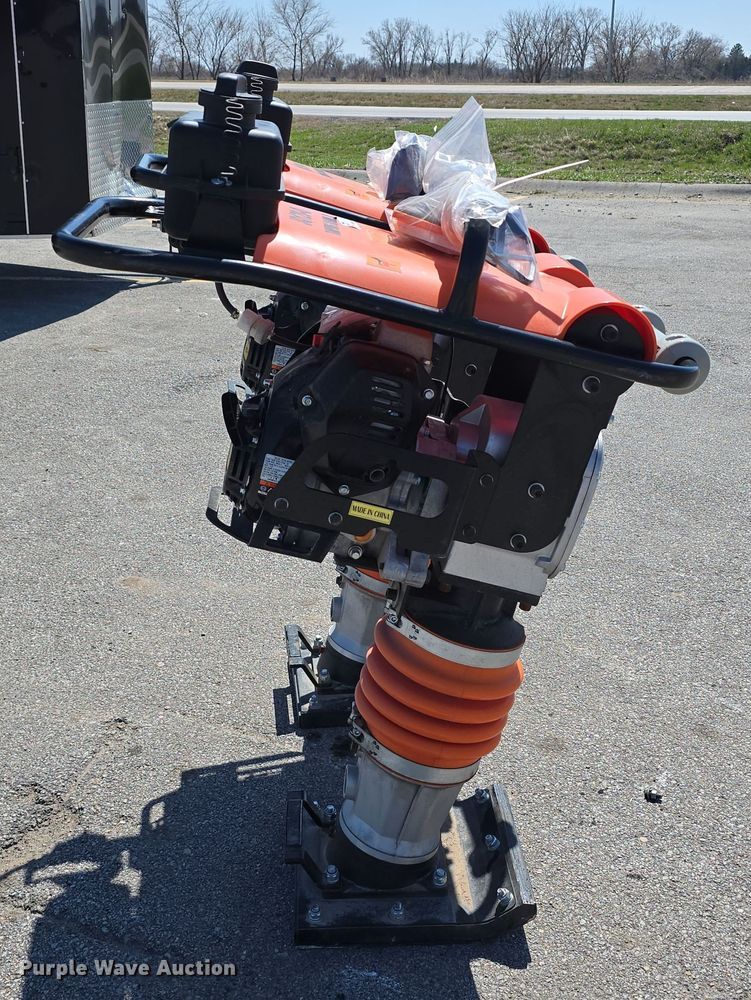 image for item EH8854 (2) JQ Power JQ120-O plate compactors