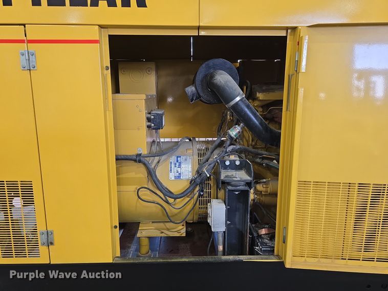 image for item EH8858 Caterpillar 95A04649-S generator