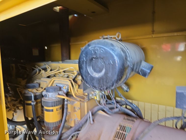 image for item EH8858 Caterpillar 95A04649-S generator