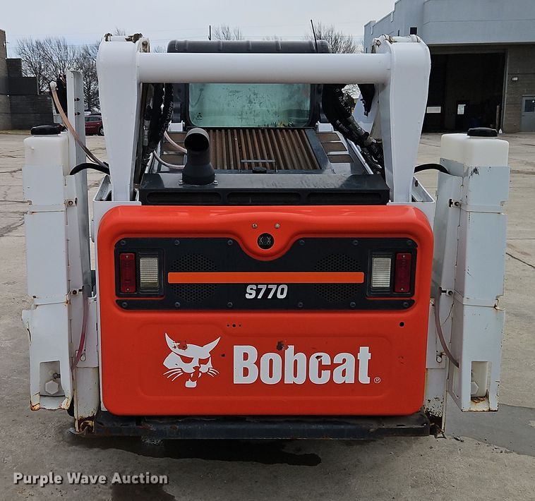 image for item EI8854 2019 Bobcat S770 skid steer loader