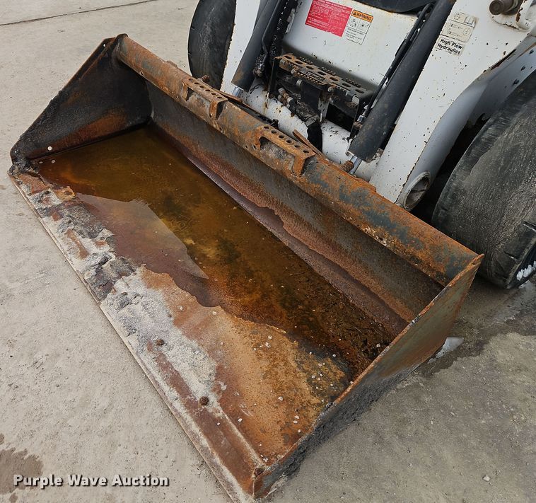 image for item EI8854 2019 Bobcat S770 skid steer loader