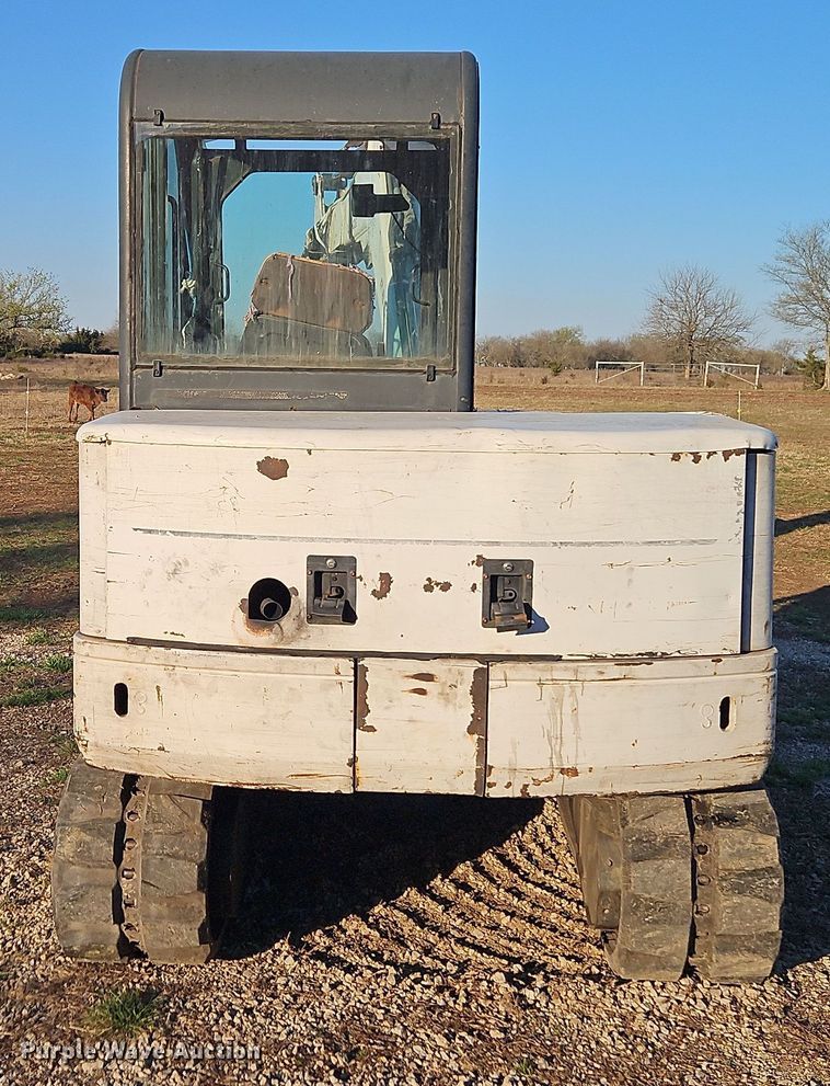 image for item EI8900 1999 Bobcat 337 mini excavator