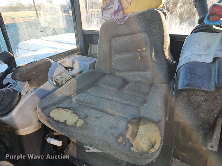 image for item EI8900 1999 Bobcat 337 mini excavator