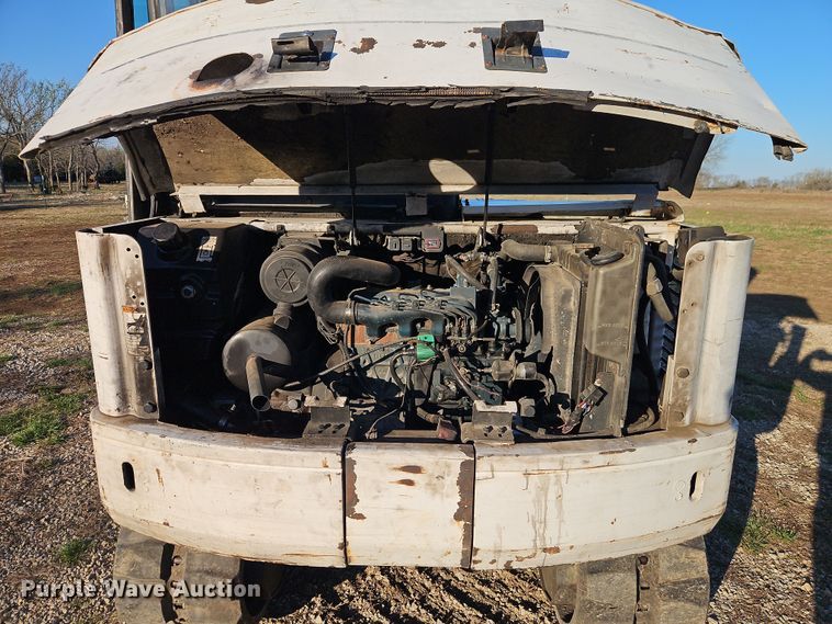 image for item EI8900 1999 Bobcat 337 mini excavator