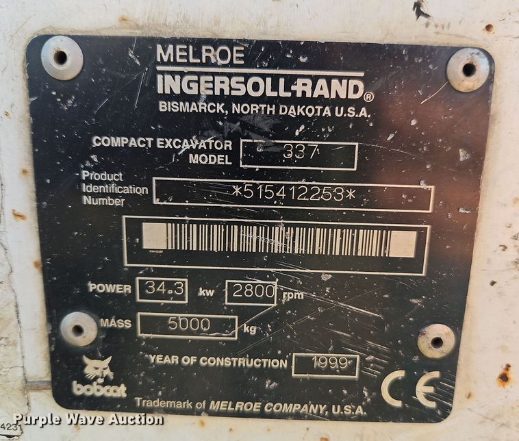 image for item EI8900 1999 Bobcat 337 mini excavator