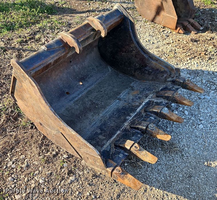 image for item EI8903 Bobcat mini excavator bucket