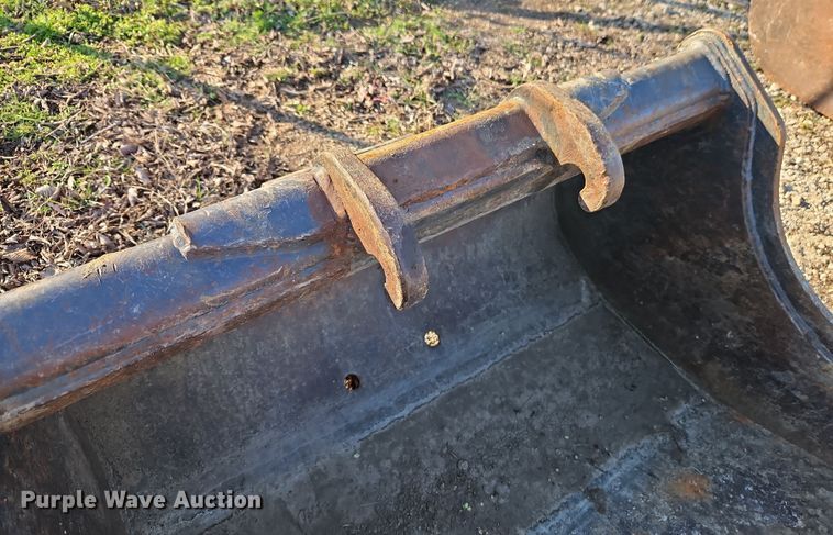 image for item EI8903 Bobcat mini excavator bucket