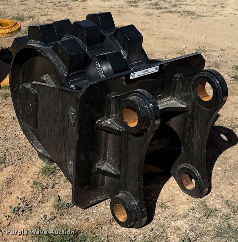 image for item EJ3537 2024 GIYI excavator compaction wheel