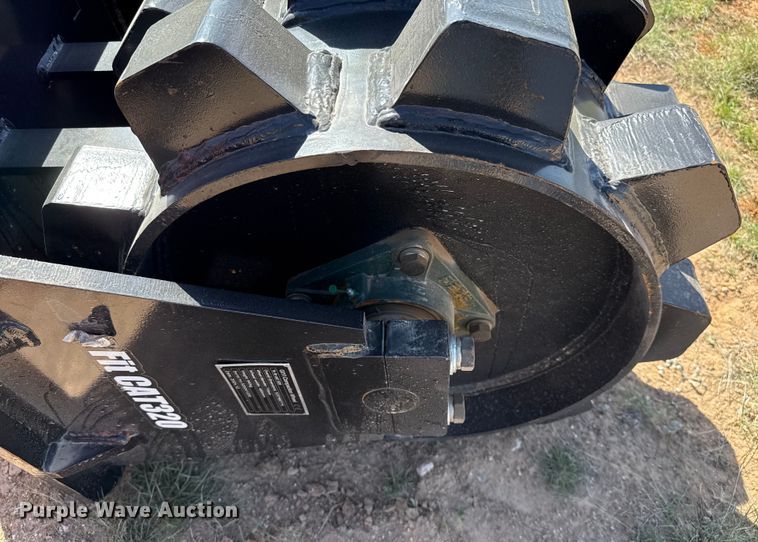 image for item EJ3537 2024 GIYI excavator compaction wheel
